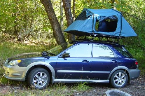 Hur man läger i ett tält på en campingplats. Övernattning - Först, hitta en bra camping.