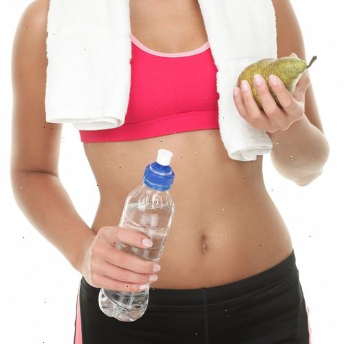 Hur du förbättra din kondition med rätt sport nutrition. Börja dagen med en full tank med vatten.
